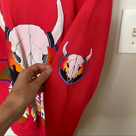 VINTAGE Hanes southwestern crewneck sweatshirt - Picture 12 of 14